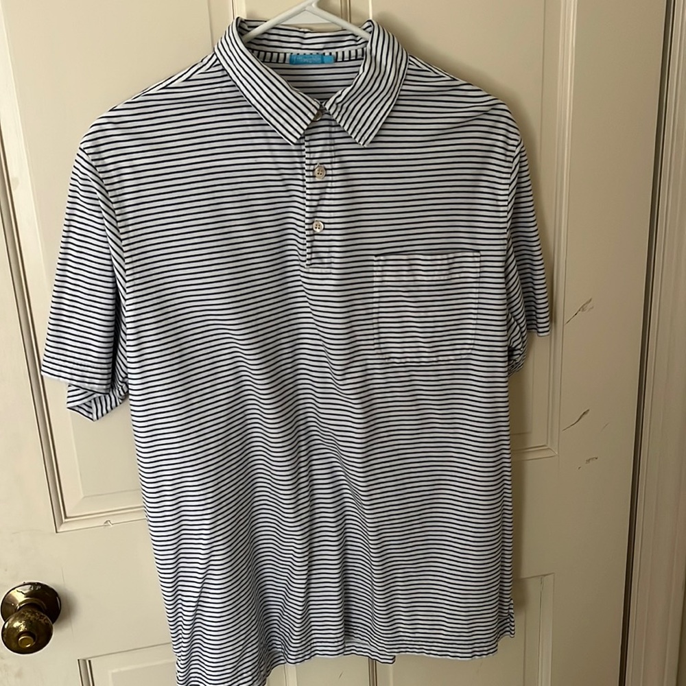 Men’s size large J McLaughlin shirt
